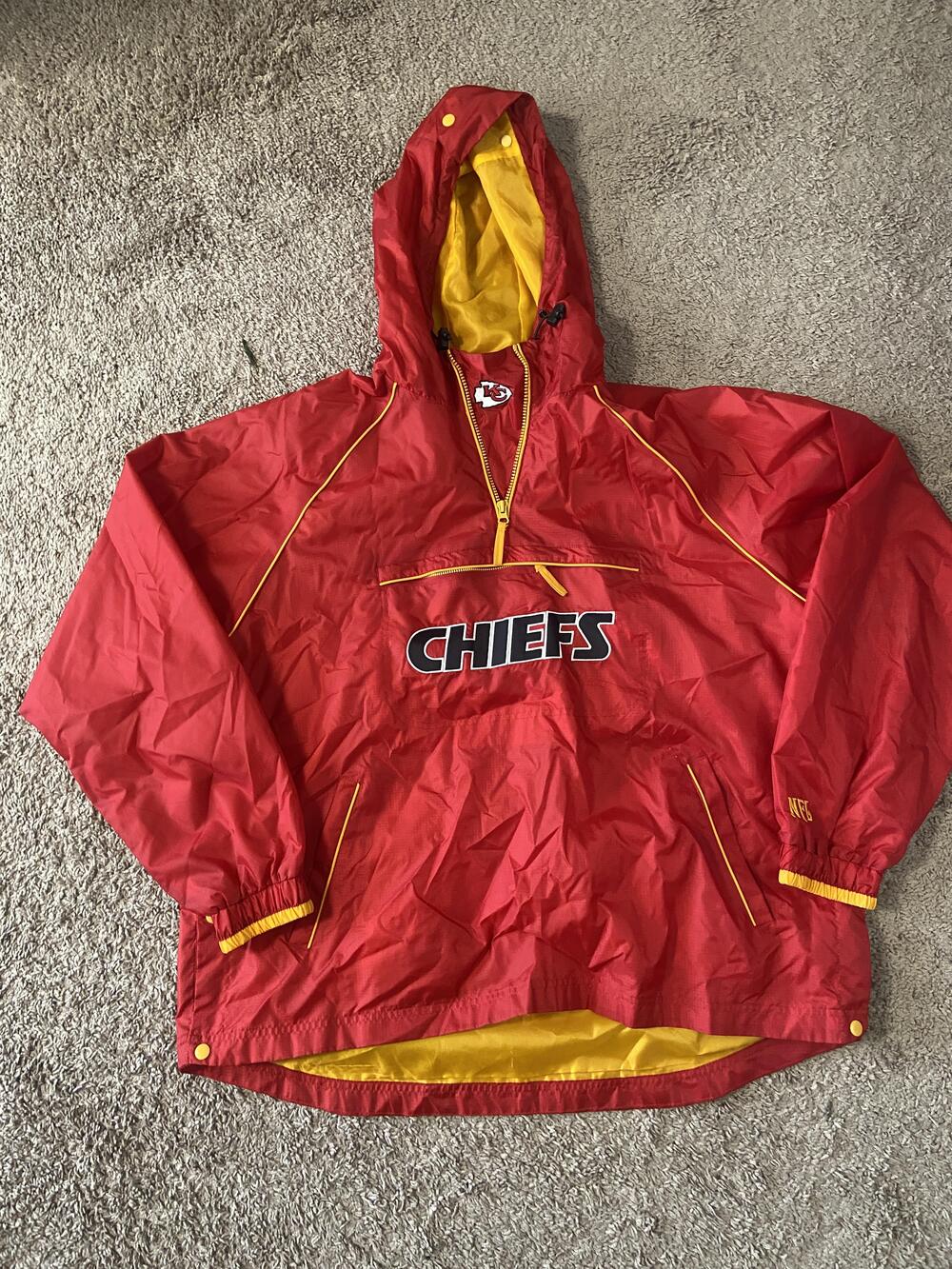Kansas City Chiefs Jacket Mens XL Red Yellow NFL Football Pullover Hooded NFL